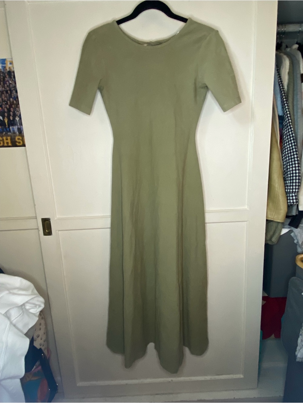 Los Angeles apparel Olive Green Short-Sleeve Maxi Dress